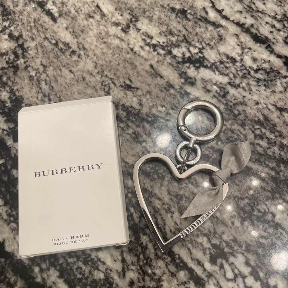 Burberry Silver Heart Keychain with Gray Ribbon and Box